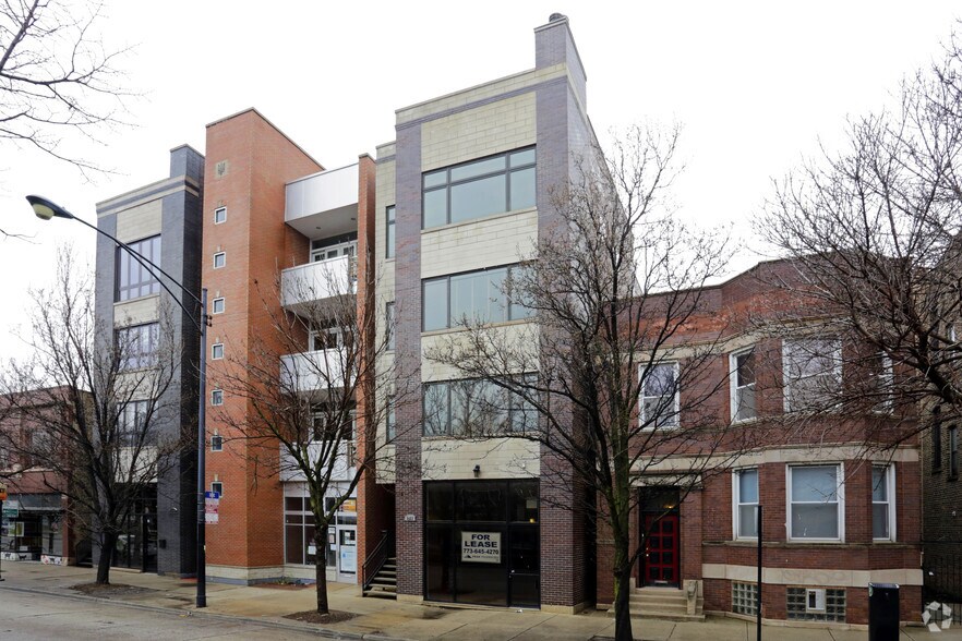 Primary Photo Of 3923 N Ashland Ave, Chicago Office For Sale