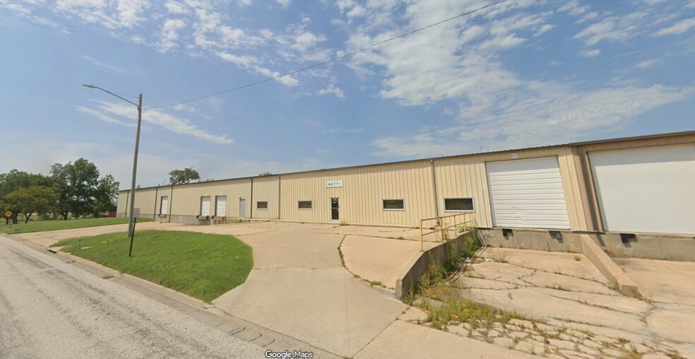 Primary Photo Of 3401 W 6th Ave, Emporia Industrial For Sale