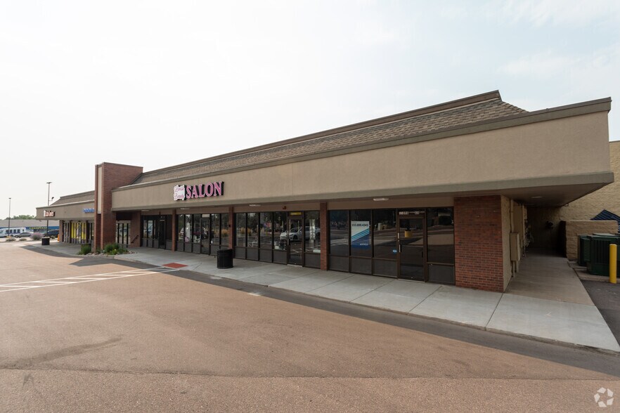 More Photos Of 11058-11098 W Jewell Ave, Lakewood Unknown For Lease