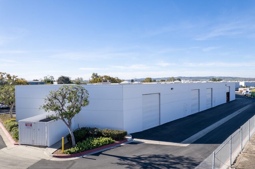 More Photos Of 13765 Alton Pky, Irvine Research And Development For Lease