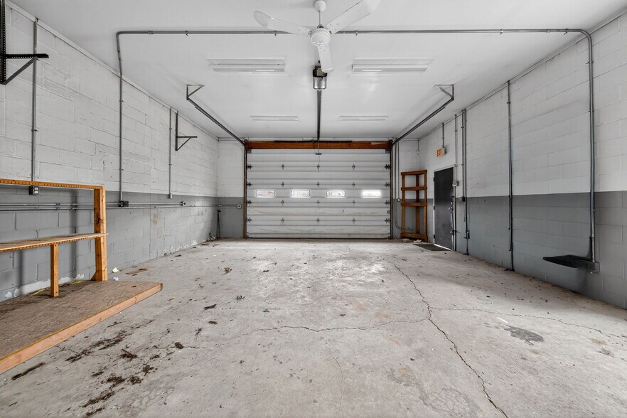 More Photos Of 114-116 E Orleans St, Pacific Office For Sale