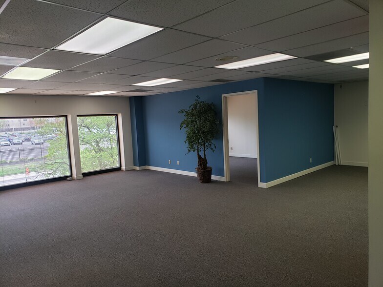 More Photos Of 247-257 E Livingston Ave, Columbus Office For Lease