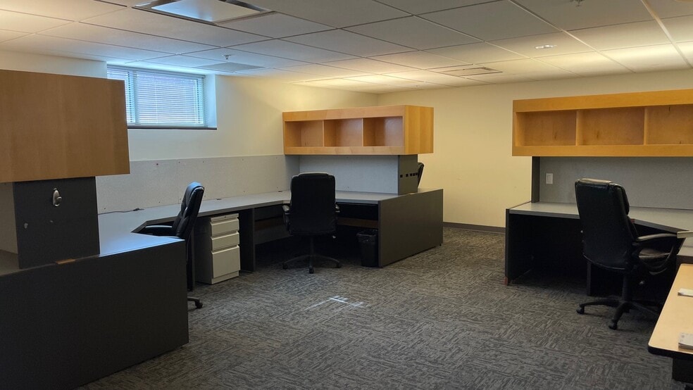 More Photos Of 4638 Centre Ave, Pittsburgh Office For Lease