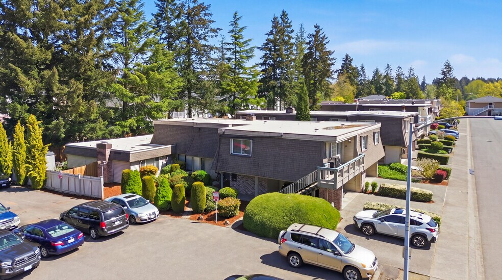 More Photos Of 14506 NE 6th Pl, Bellevue Apartments For Sale