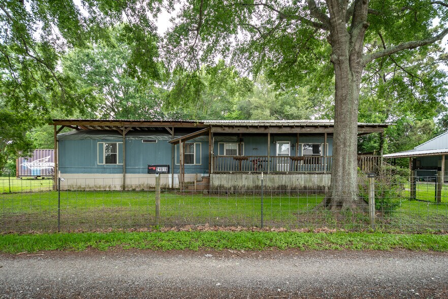 More Photos Of 24919 FM 2100 Rd, Huffman Land For Sale