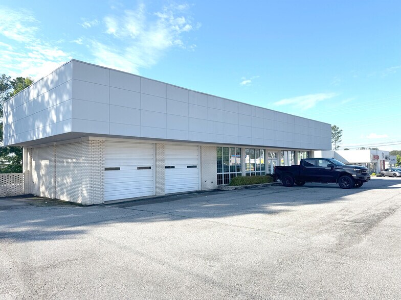 More Photos Of 118 Roberson Mill rd, Milledgeville General Retail For Lease