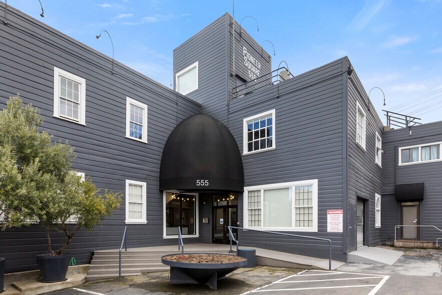 Primary Photo Of 555 De Haro St, San Francisco Office For Lease