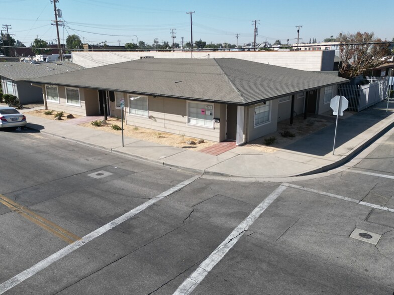 Primary Photo Of 2731 H St, Bakersfield Medical For Sale