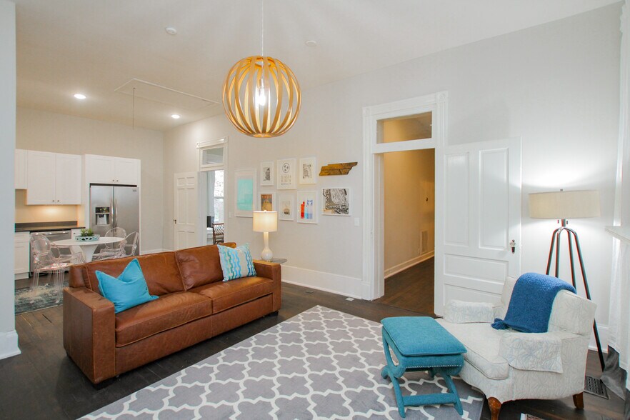 More Photos Of 305 14th Ave, Nashville Office Residential For Lease