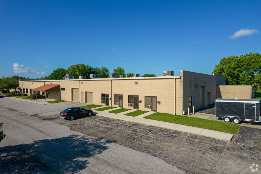 More Photos Of 4700 Northwest Pky, Hilliard Light Manufacturing For Sale