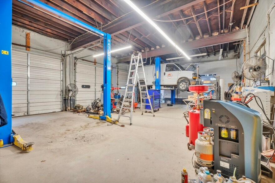 More Photos Of 1333 Delsea Dr, Deptford Auto Dealership For Sale