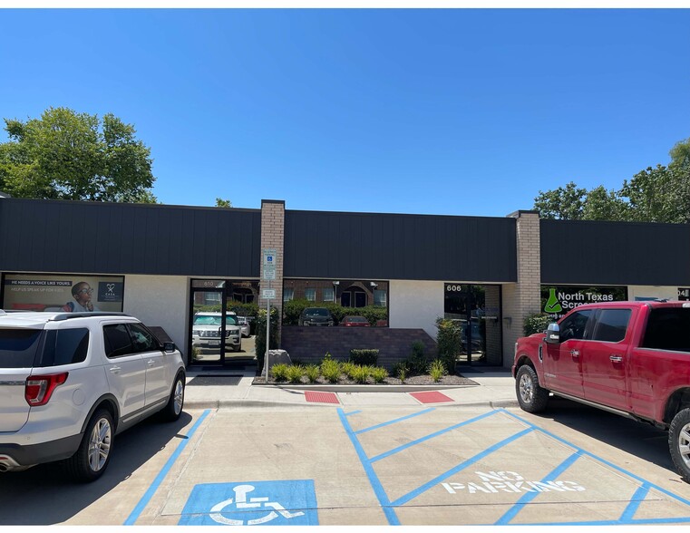 Primary Photo Of 604-610 N Bell Ave, Denton Office For Lease