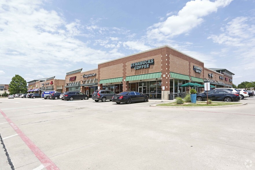 Primary Photo Of 5960-5976 W Parker Rd, Plano Unknown For Lease