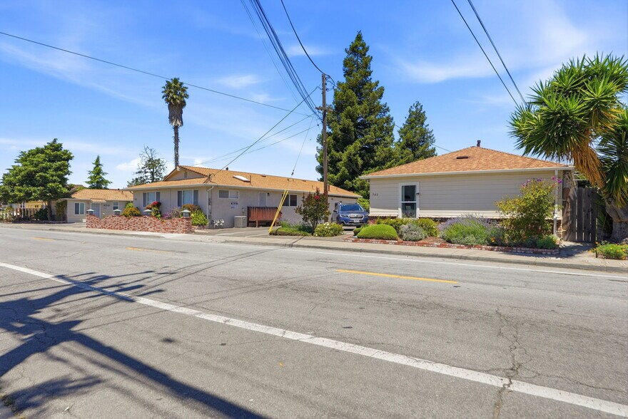 More Photos Of 755 Fargo Ave, San Leandro Apartments For Sale