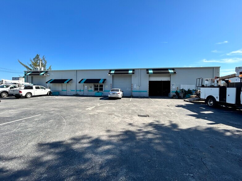 Primary Photo Of 5410 NW 12th Ave, Fort Lauderdale Warehouse For Sale