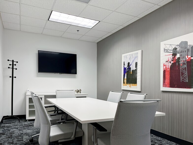 More Photos Of 11815 Fountain Way, Newport News Coworking Space