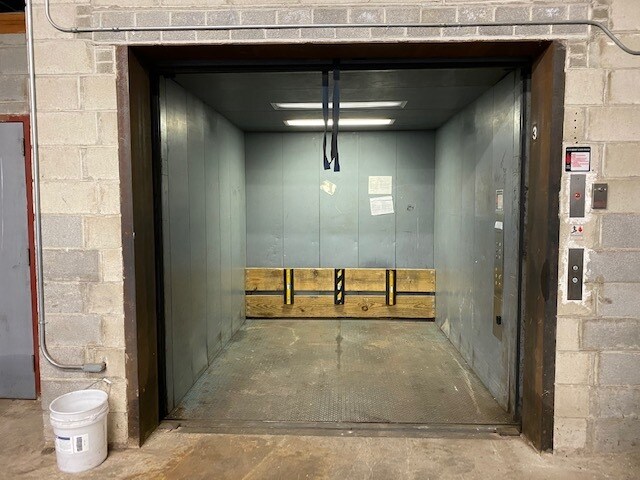 More Photos Of 101 E Main St, Little Falls Warehouse For Lease