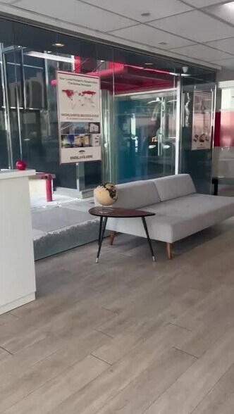 Primary Photo Of 16200 Ventura Blvd, Encino Office For Lease