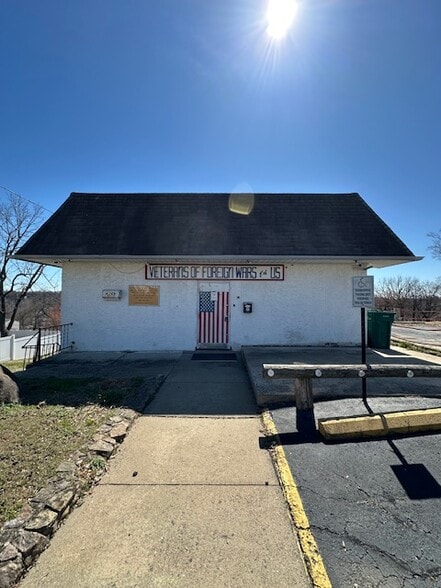 More Photos Of 4269 Linden Ave, Feasterville Trevose Specialty For Sale