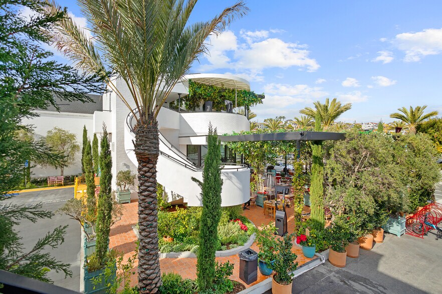 More Photos Of 24422 Del Prado, Dana Point Storefront Retail Office For Lease
