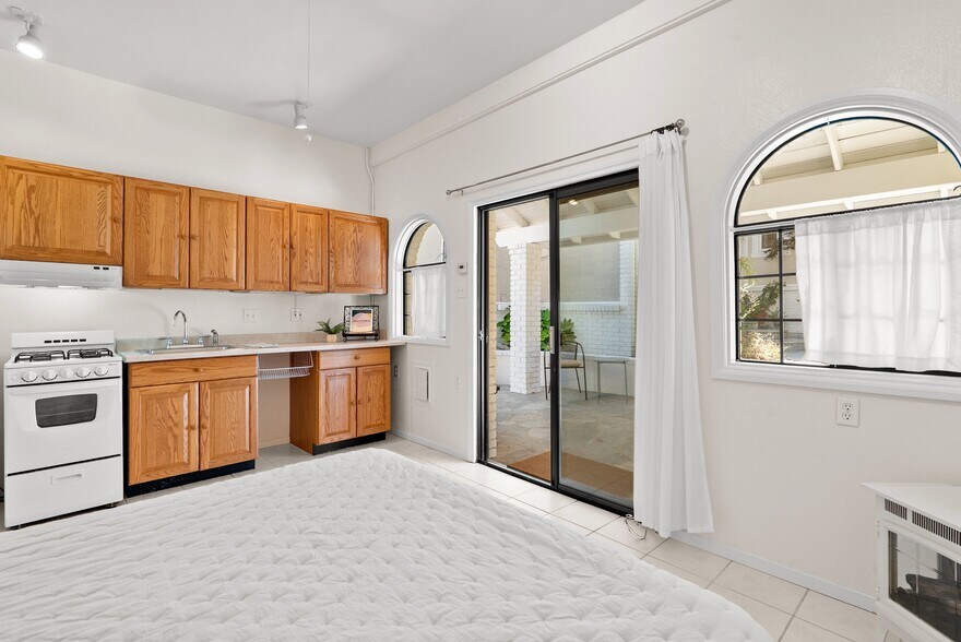 More Photos Of 7919 Empire Grade, Santa Cruz Multifamily For Sale