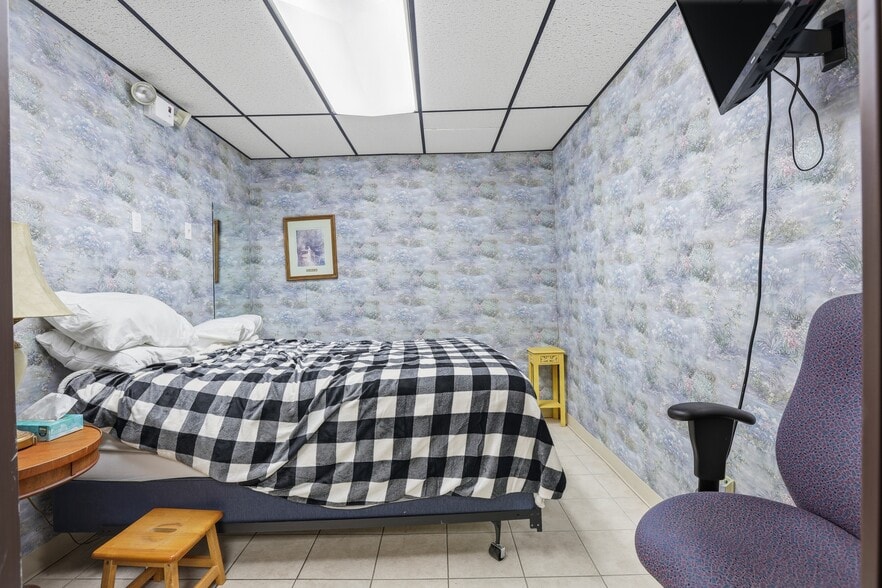 More Photos Of 801 S Washington St, Stillwater Healthcare For Sale