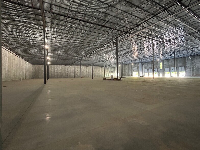 More Photos Of 20 Dock Rd, Denville Warehouse For Lease