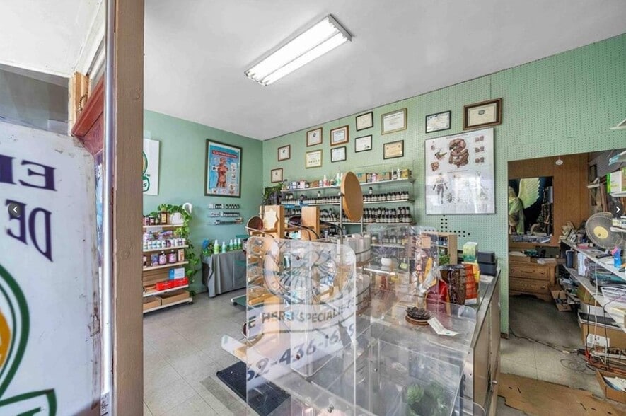 More Photos Of 2070 Santa Fe Ave, Long Beach Storefront Retail Office For Sale
