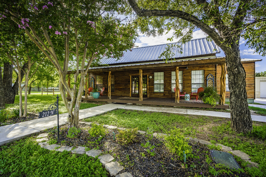 Primary Photo Of 212 Avenue N, Marble Falls Office Residential For Sale