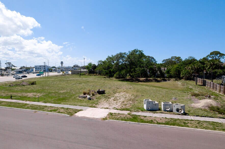 More Photos Of 7972 N Tamiami Trl, Sarasota Land For Sale