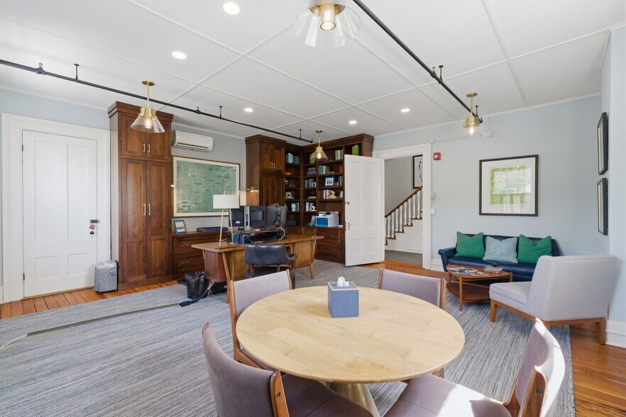 More Photos Of 10 Front St, Canton Loft Creative Space For Sale
