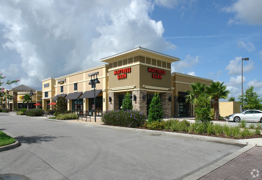 More Photos Of 13564 Village Park Dr, Orlando Unknown For Lease