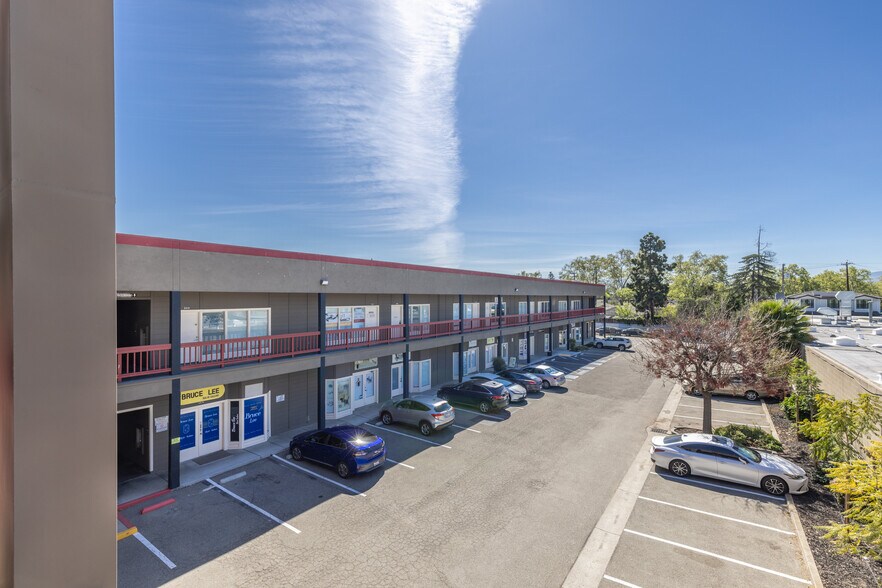 More Photos Of 3148 El Camino Real, Santa Clara Office For Sale