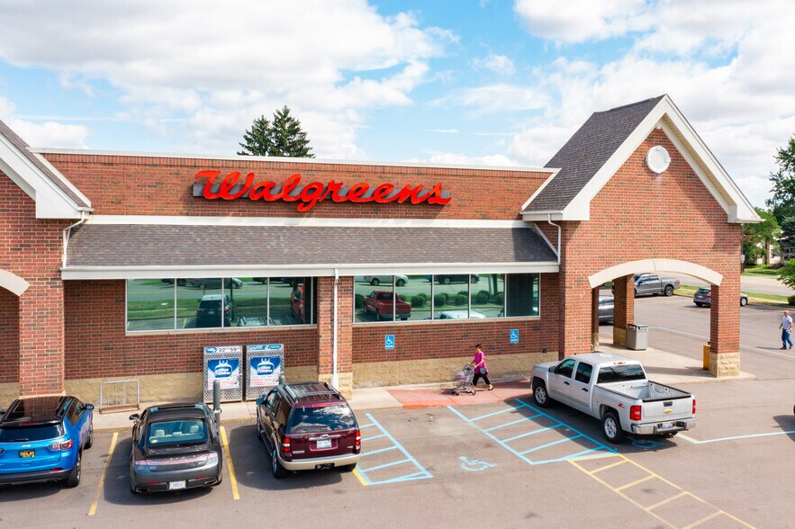 More Photos Of 20030 Ecorse Rd, Taylor Drugstore For Sale