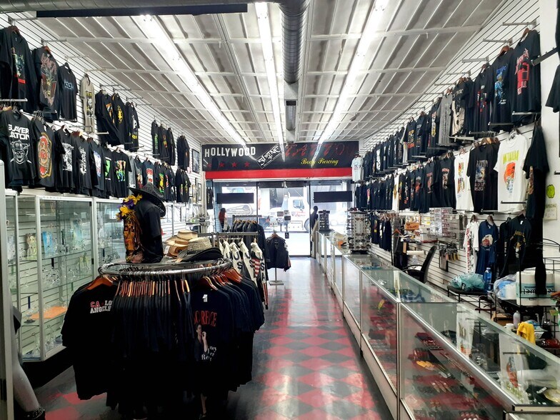 More Photos Of 6800-6820 Hollywood Blvd, Los Angeles Storefront Retail Residential For Lease