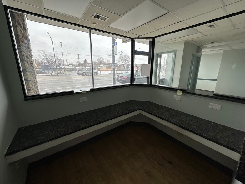 More Photos Of 6338 S Pulaski Rd, Chicago Storefront For Lease
