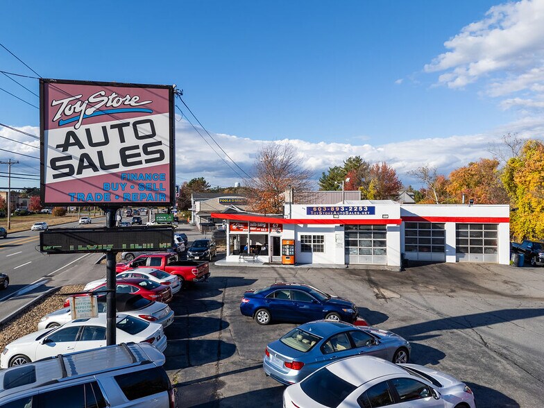 Primary Photo Of 67 S Broadway, Salem Auto Dealership For Sale