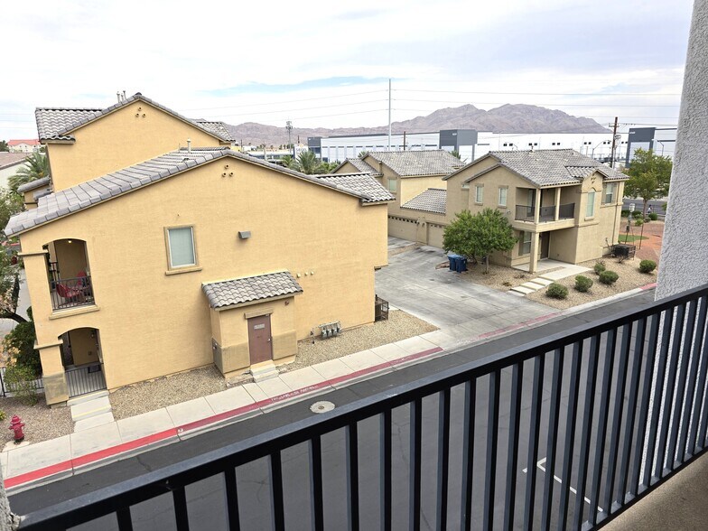 More Photos Of 4300 N Lamont St, Las Vegas Apartments For Sale