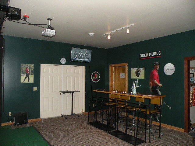 More Photos Of 317 S McDonnell St, Corunna Freestanding For Sale