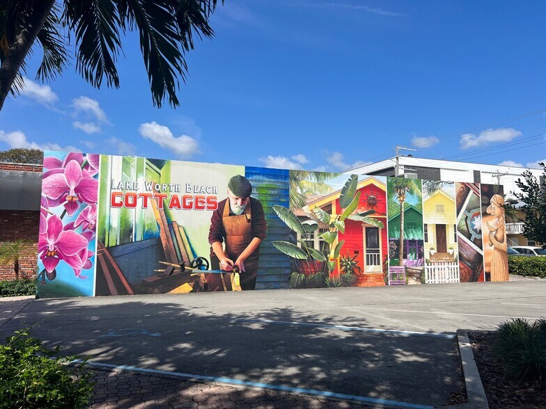 More Photos Of 604 Lucerne Ave, Lake Worth Beach Storefront For Sale