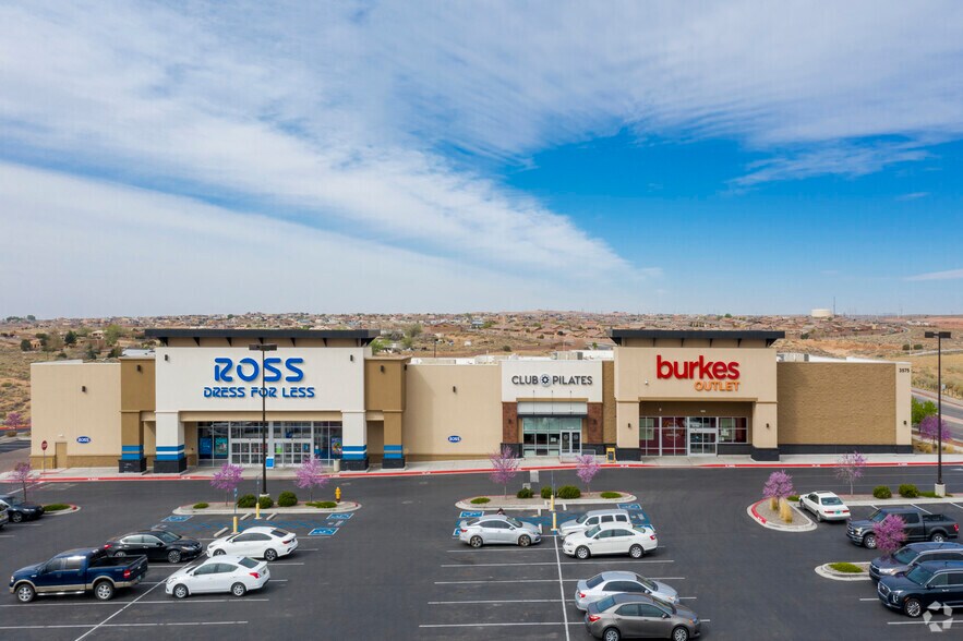 More Photos Of 7820 Enchanted Hills NE, Bernalillo Unknown For Lease