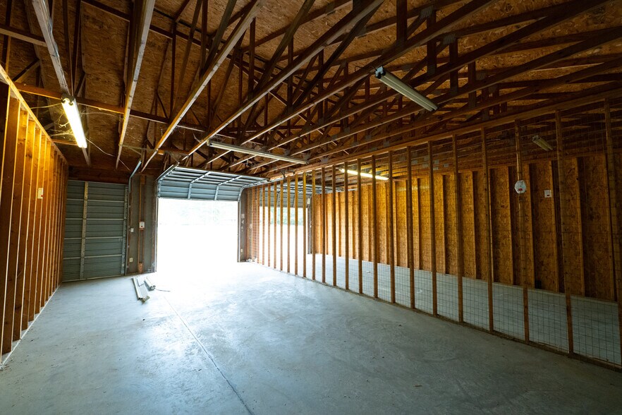 More Photos Of 1886 US HWY 17, Williamston Self Storage For Sale