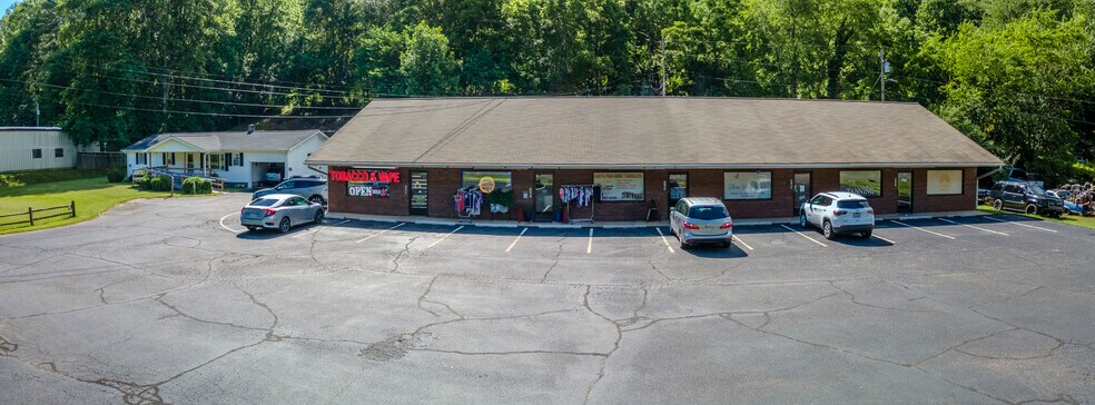 More Photos Of 1785 Georgia Rd, Franklin Freestanding For Sale