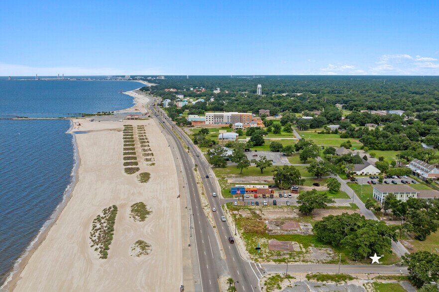More Photos Of 640 16th st, Gulfport Land For Sale