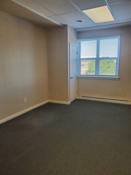 More Photos Of 8400 Bustleton Ave, Philadelphia Medical For Lease