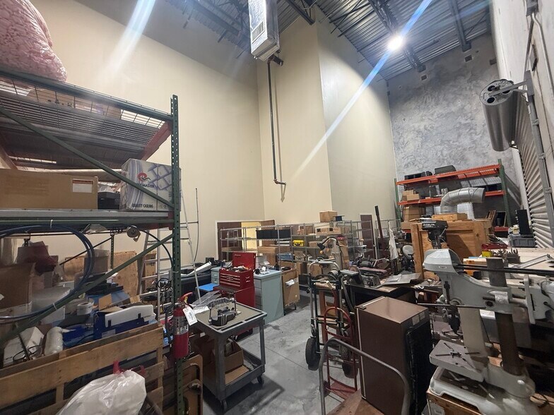 More Photos Of 8222 118th Ave, Largo Warehouse For Sale