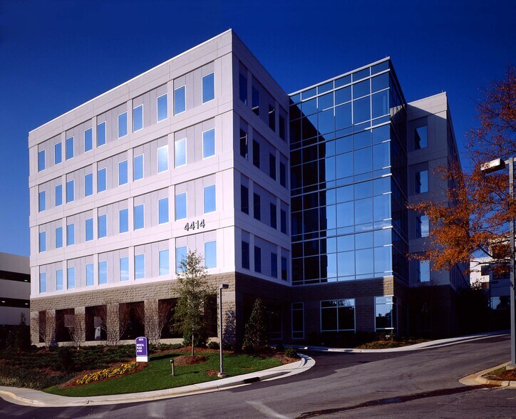 More Photos Of 4414 Lake Boone Trl, Raleigh Medical For Lease