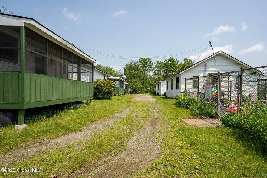 More Photos Of 4140 County Route 48, Argyle Specialty For Sale