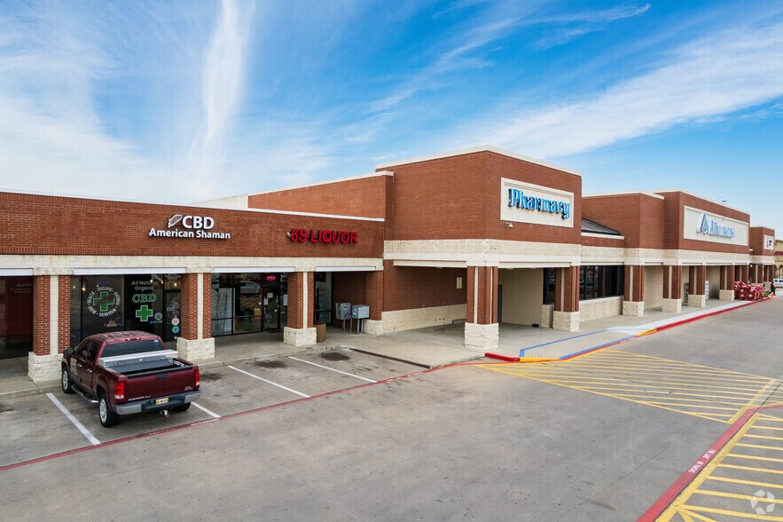 Primary Photo Of 3515 Sycamore School Rd, Fort Worth Freestanding For Lease