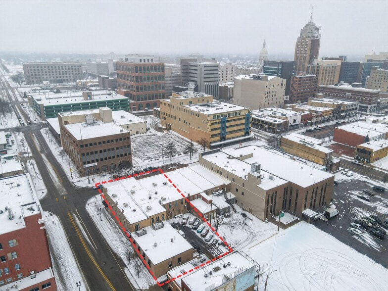 More Photos Of 329-337 S Washington Sq, Lansing Apartments For Sale